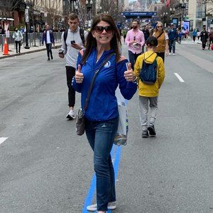 Meet your Posher, Ami